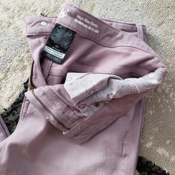 Mossimo Jeans - Picture 2 of 3